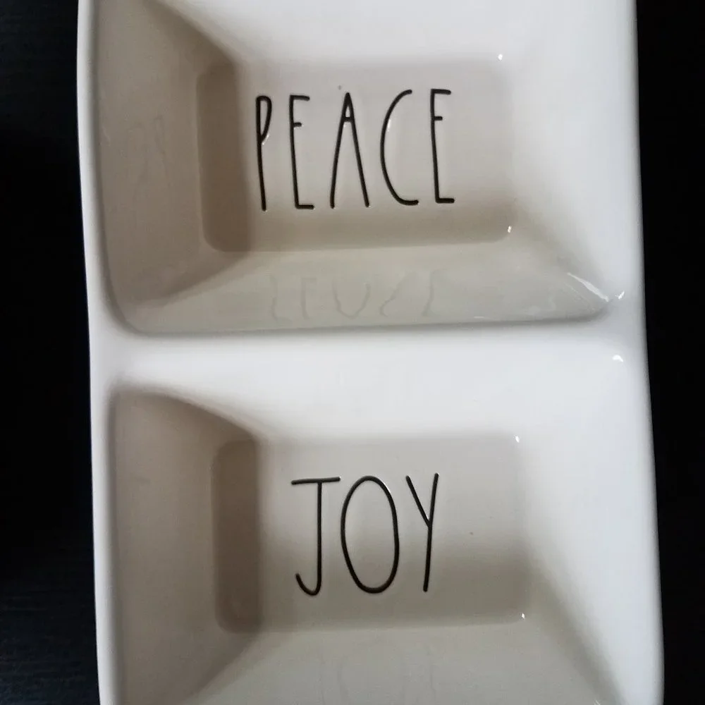 New‎ Rae Dunn Holiday Dish Peace / Joy!